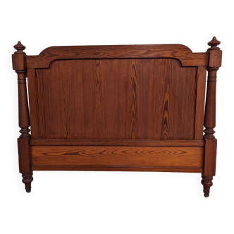 Antique headboard in solid pitch pine