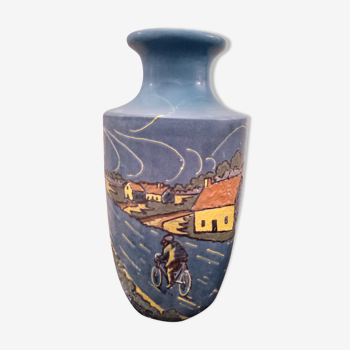 Pottery vase