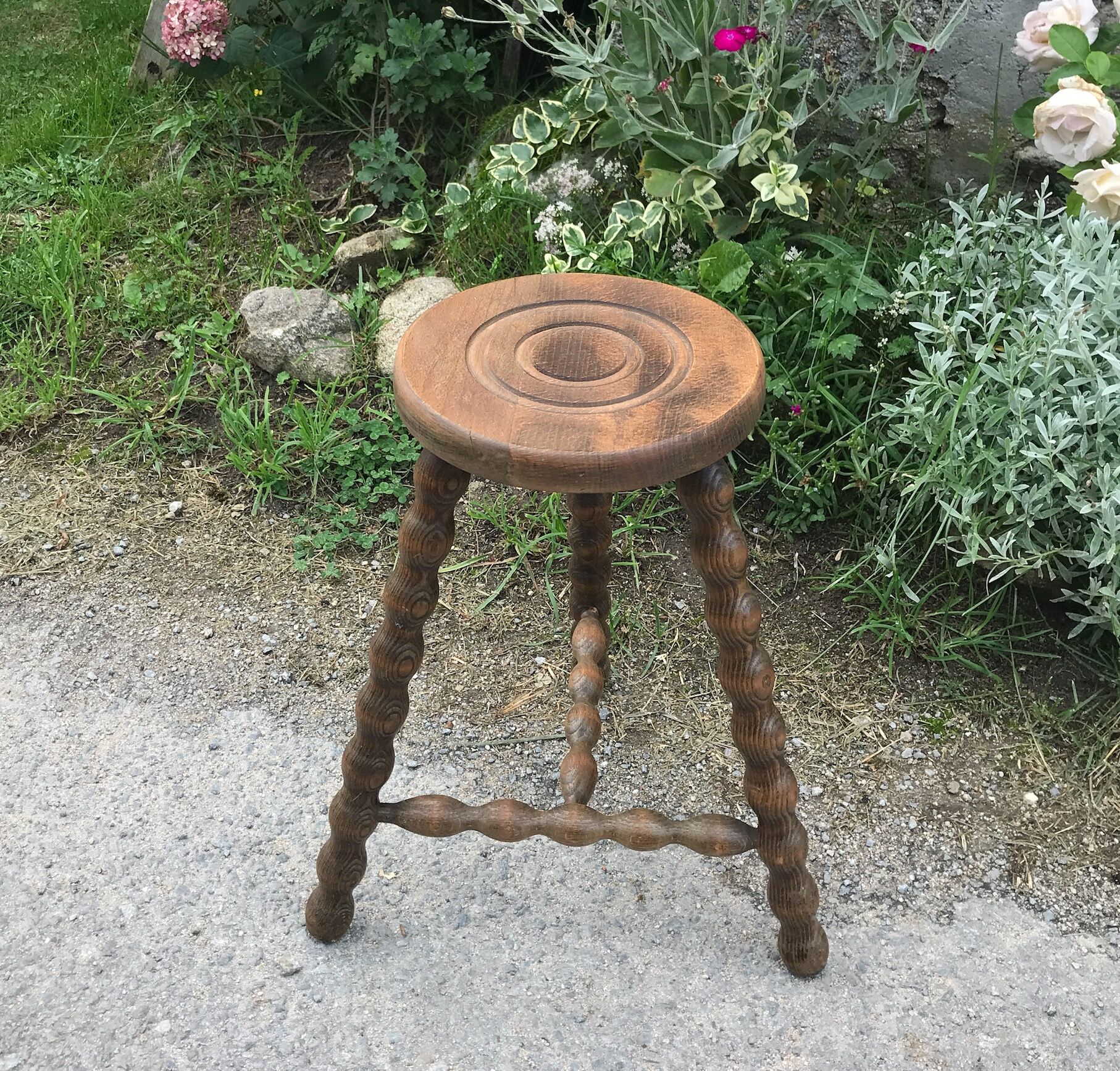 Vintage tripod stool
