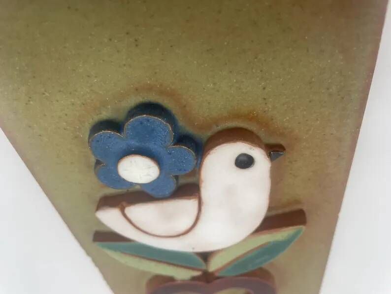 Vintage ceramic wall plaque, bird and heart, Made in Spain, Mithé Espelt style.