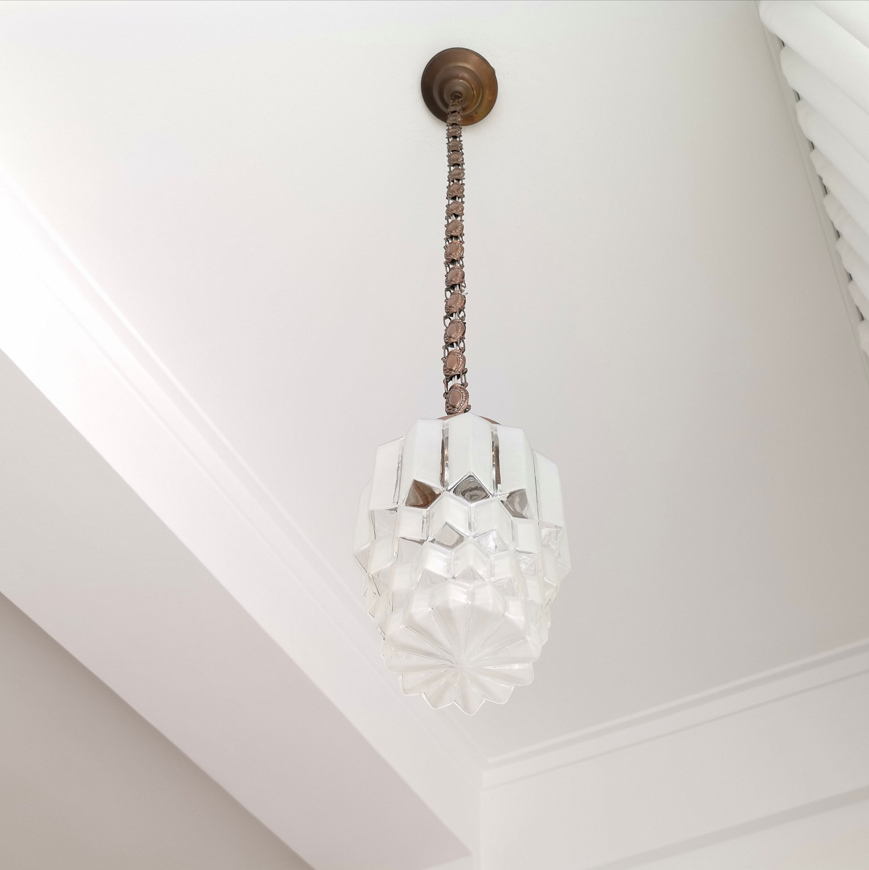 Vintage 1930s small Art Deco hanging lamp