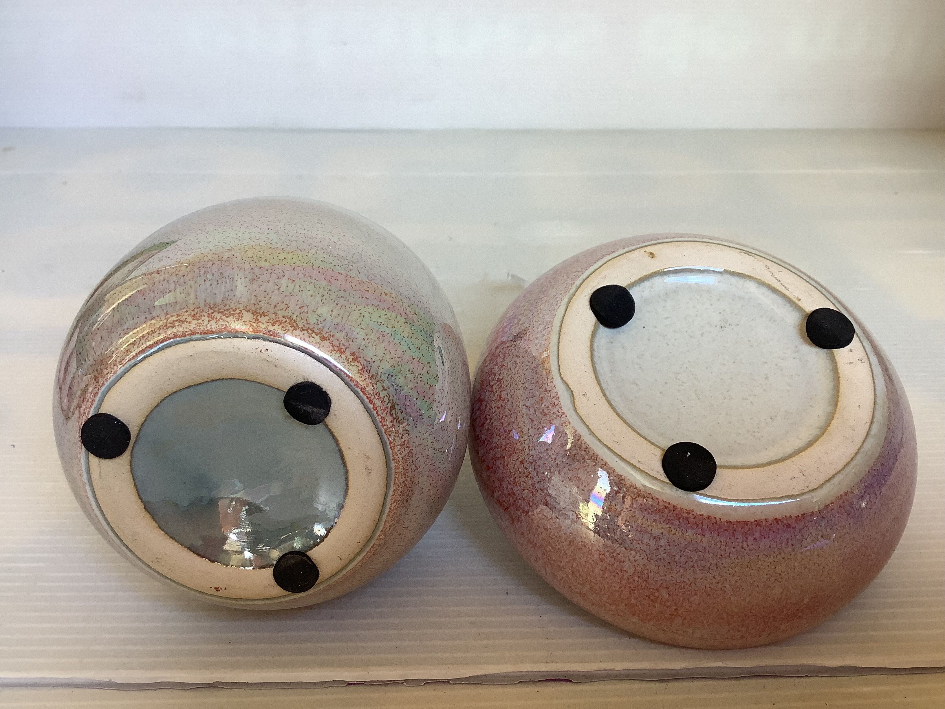 Bougeoir et petit vase multicolore irisé