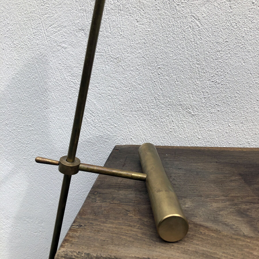 Counterweight diabolo lamp to be installed, double lampshade