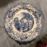 Plat en porcelaine