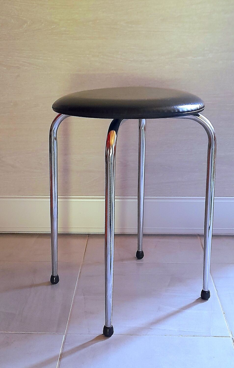 70s chromed metal stool