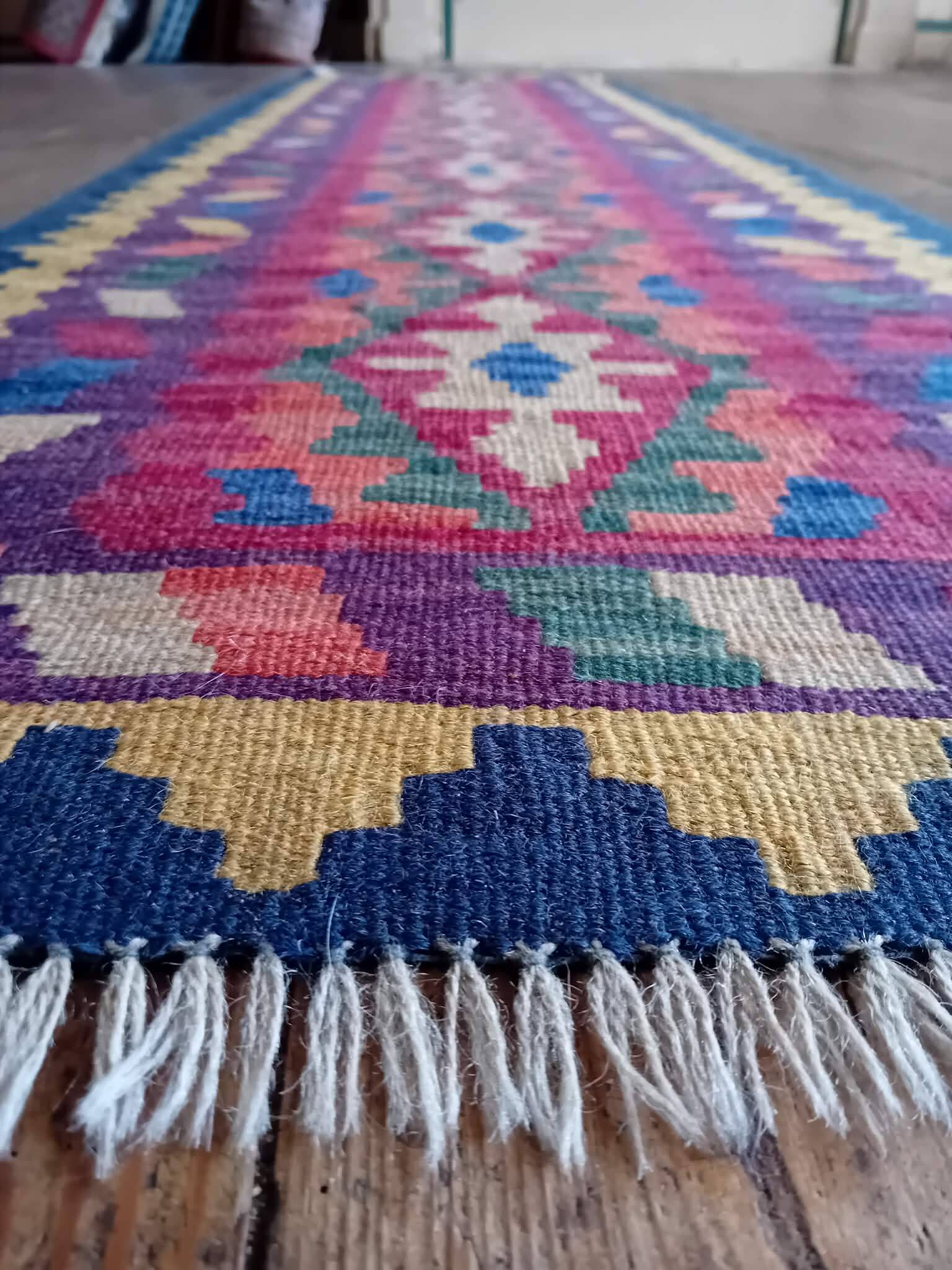 Handmade Persian Qashqai hallway rug 197x56cm