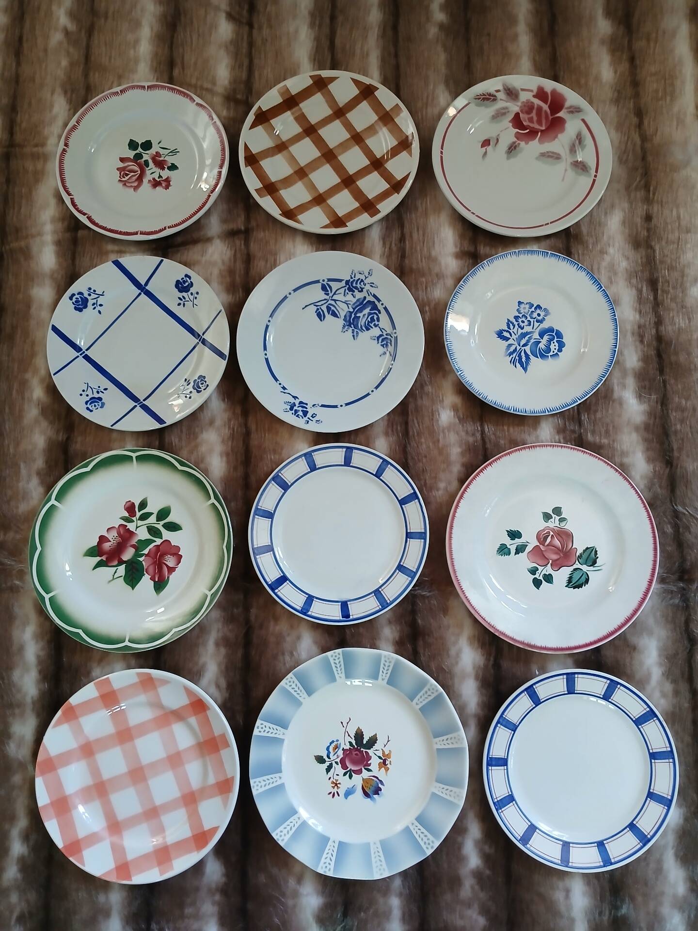 12 mismatched vintage dessert plates
