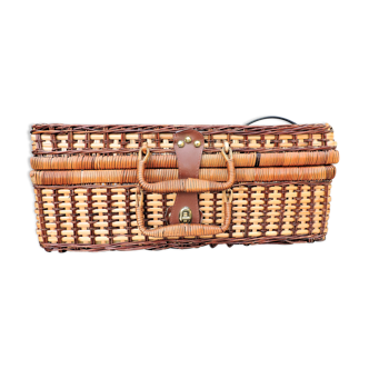 WICKER SUITCASE