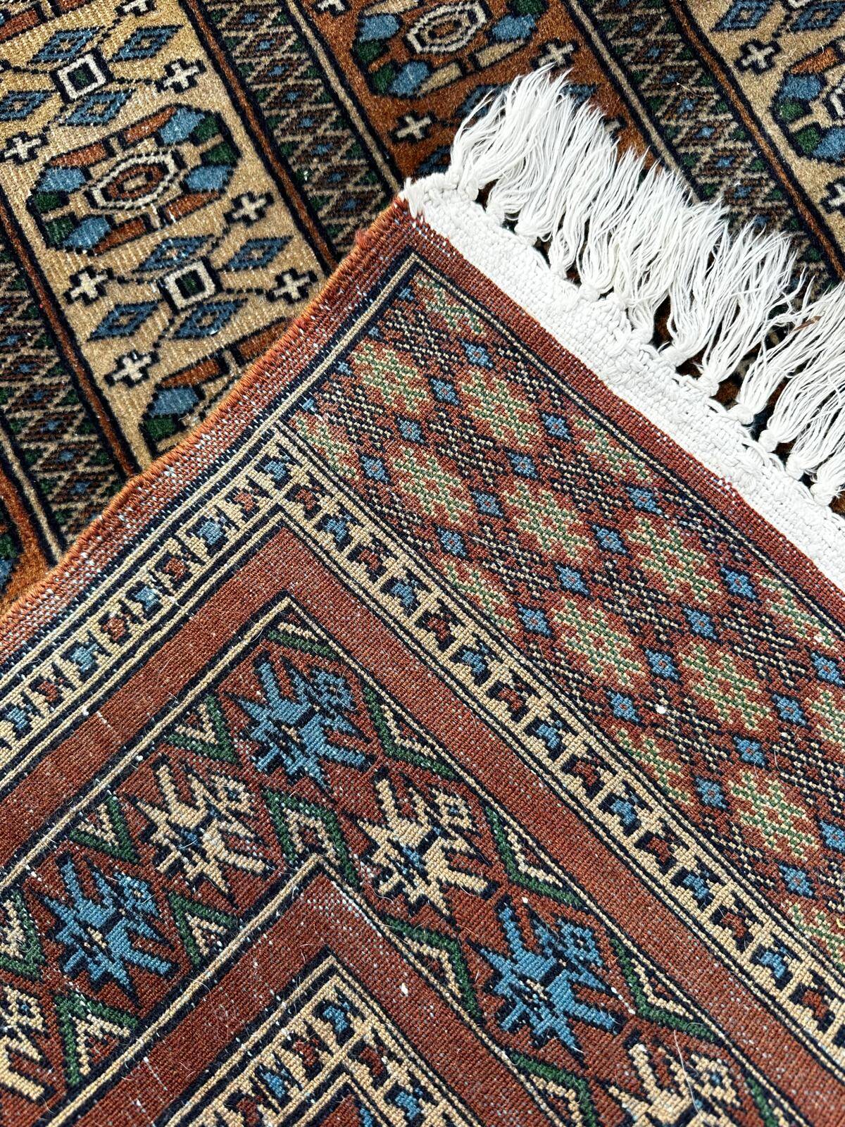 Handmade Persian rug 150cm x 90cm