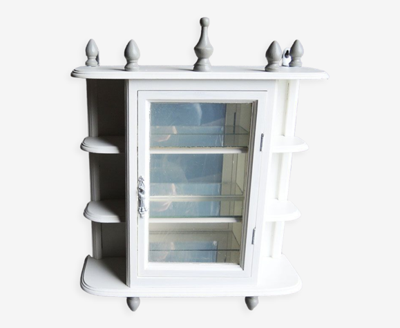 Ancienne vitrine en bois blanc