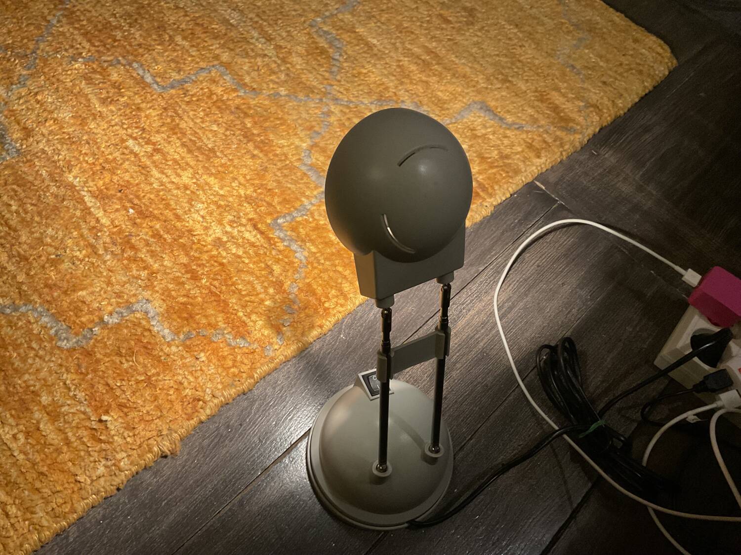 Vintage telescopic lamp