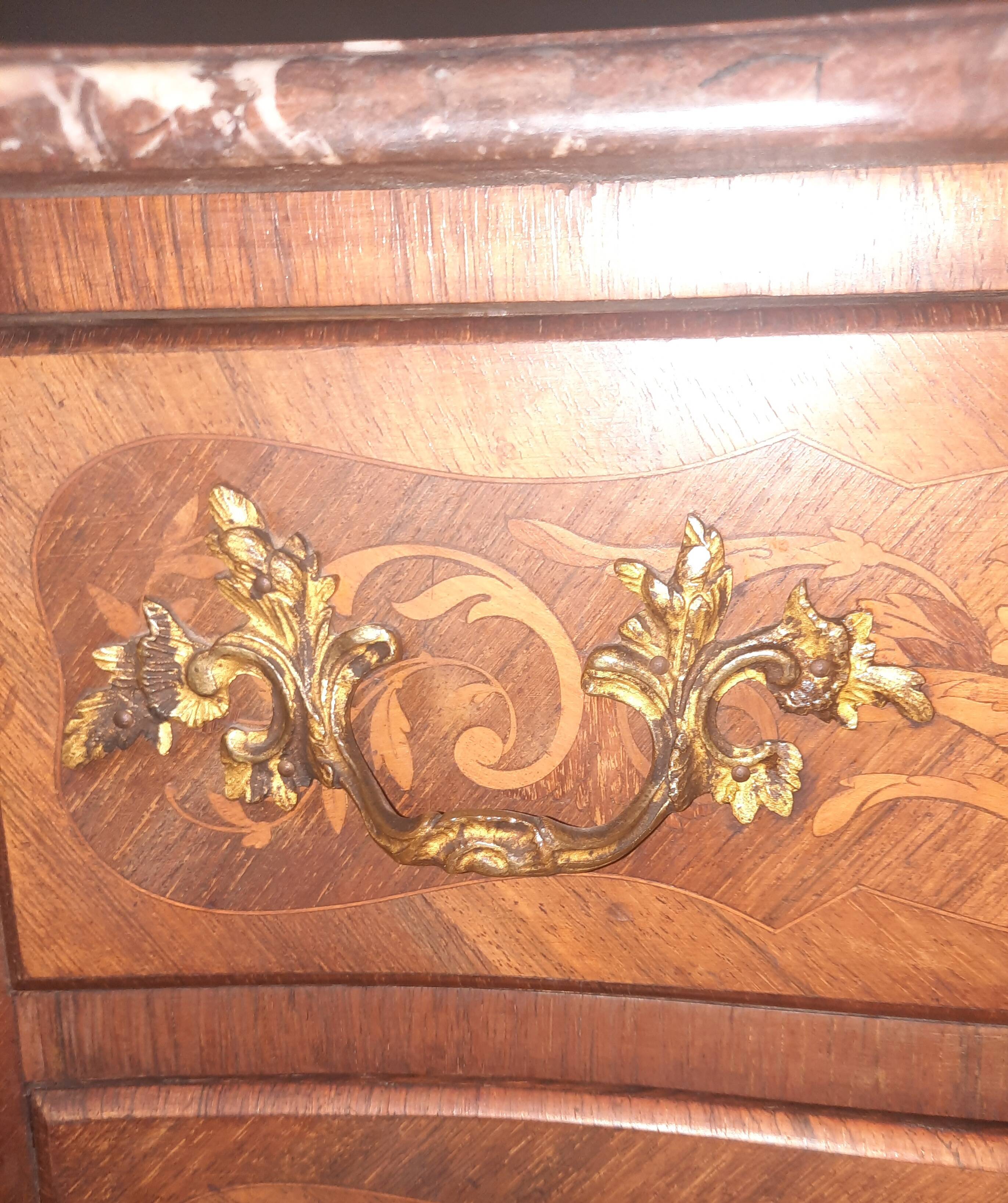 Louis XV style commode, late nineteenth century.