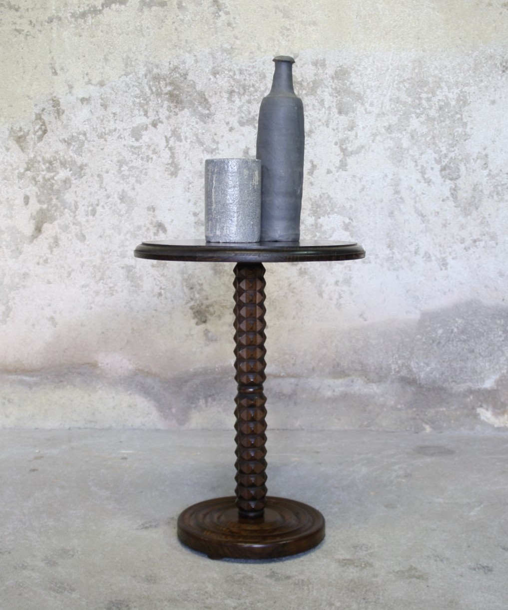 Solid oak pedestal wheel