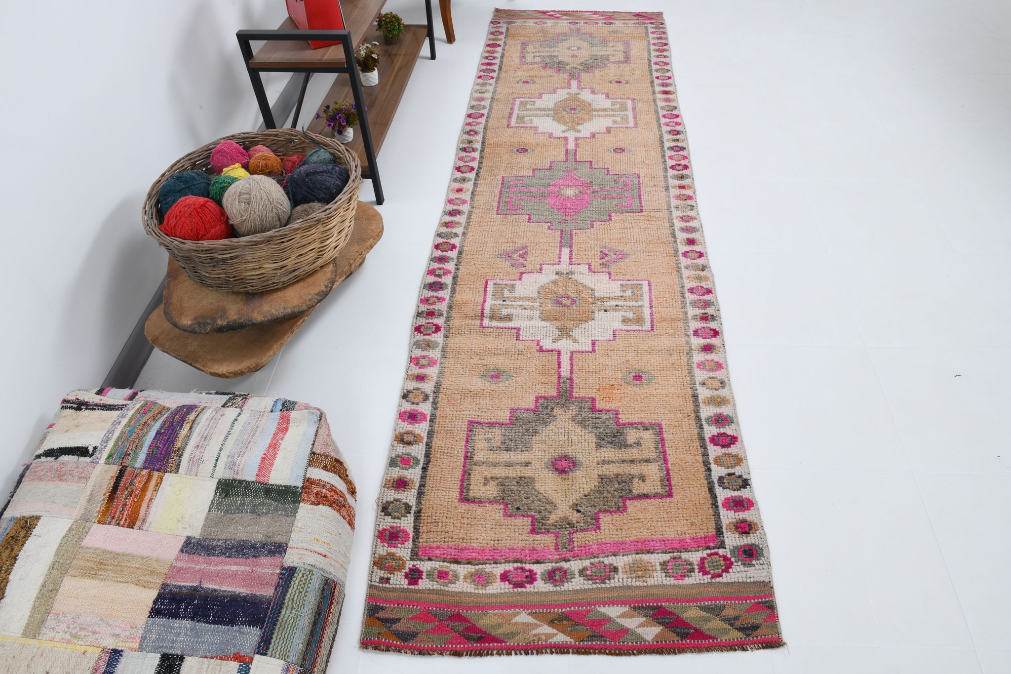 Neutral color handmade runner rug 317x87cm