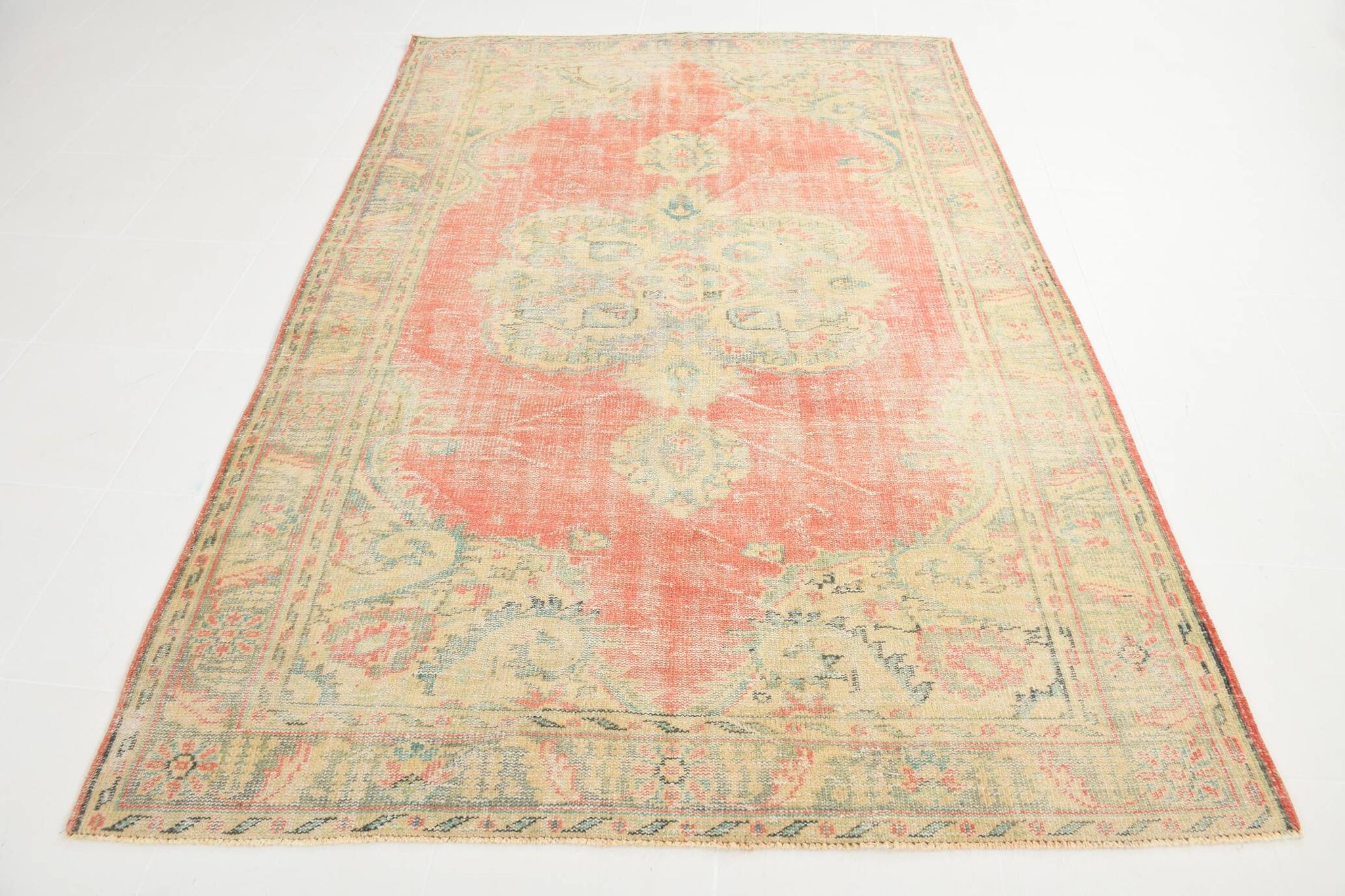 6x8 Peach Red & Yellow Vintage Rug,  181x260Cm