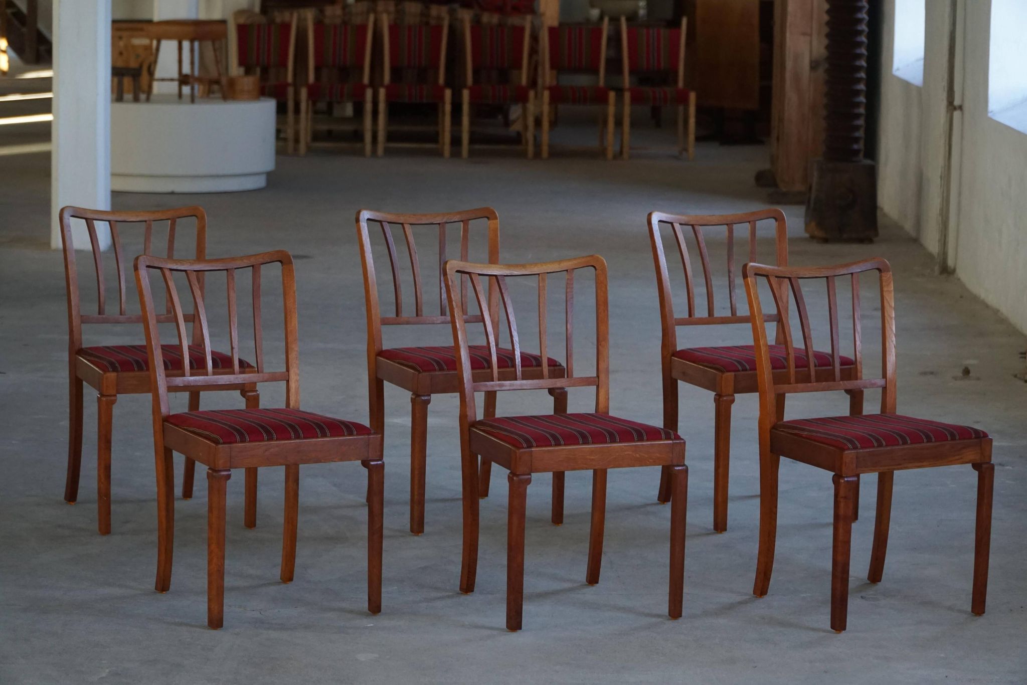 Set of 6 modern classic Danish dining chairs, oak with upholstered seats, 1950s.
