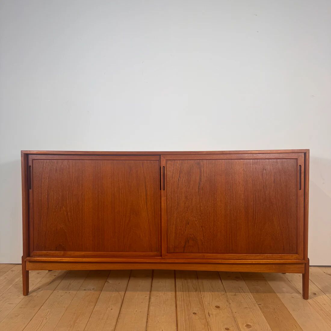 Buffet danois en teck, années 1960
