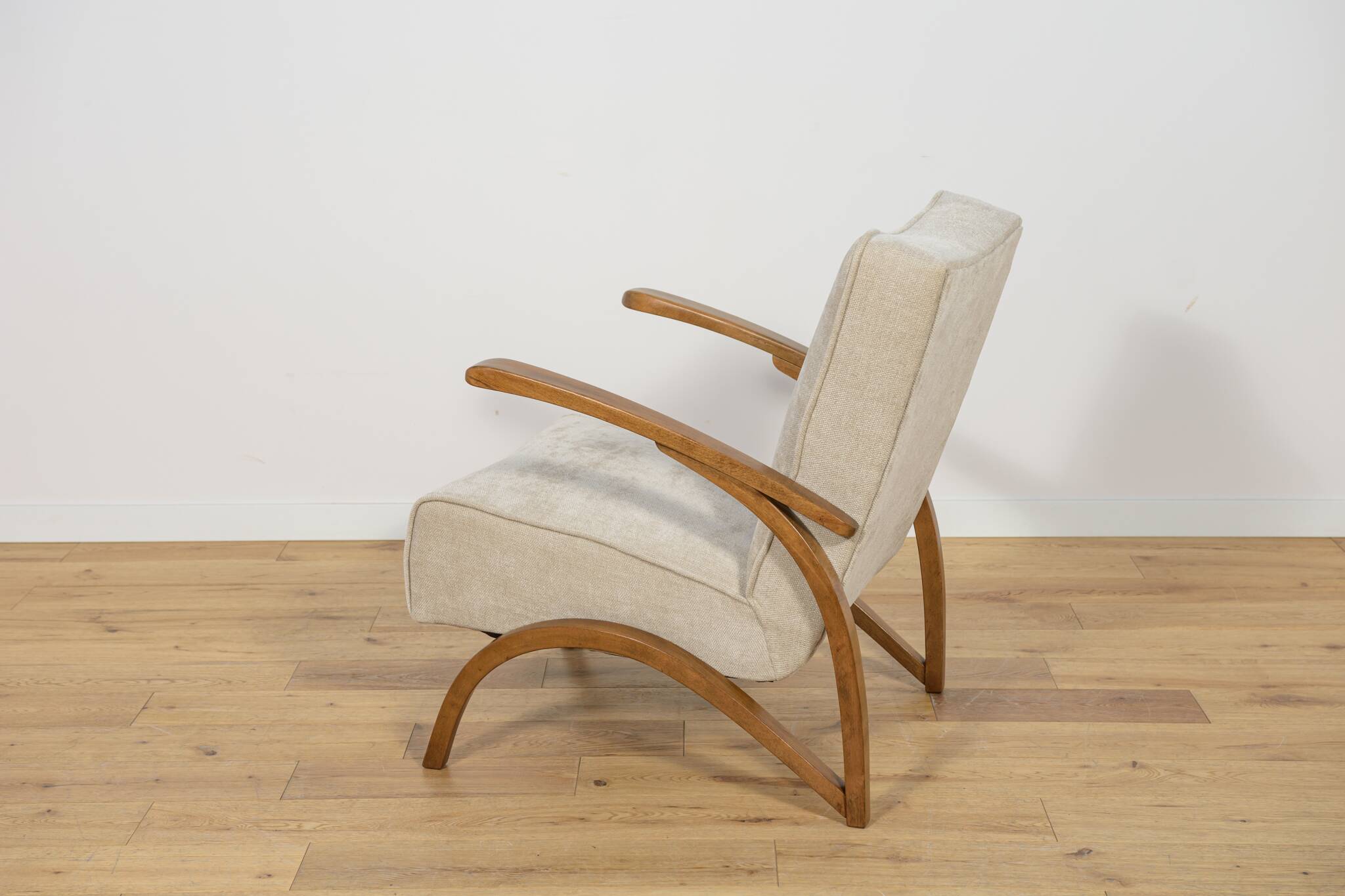 Model 410 Armchair by Jindřich Halabala for UP Závody, Czechoslovakia, 1930s