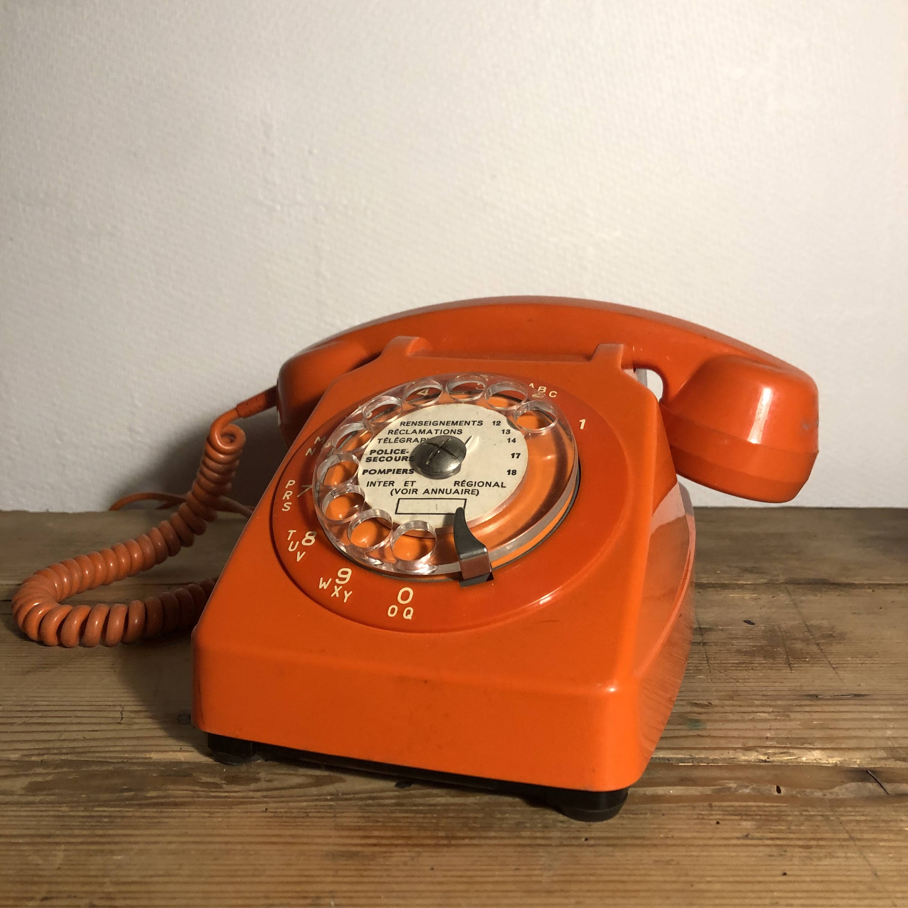 Orange phone