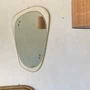 Miroir mural doré asymétrique rétroviseur