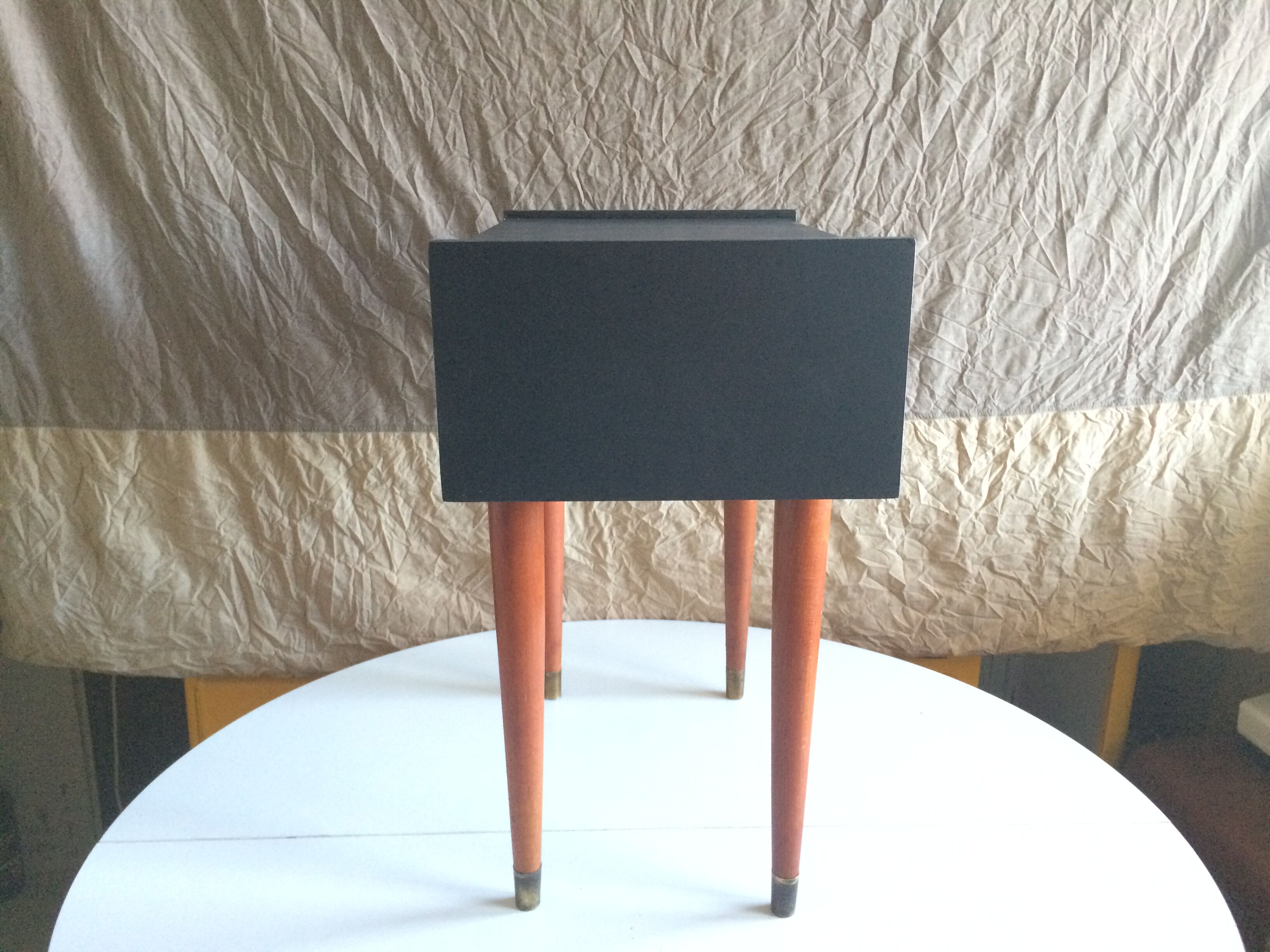 French vintage bedside revisited in black mast 60