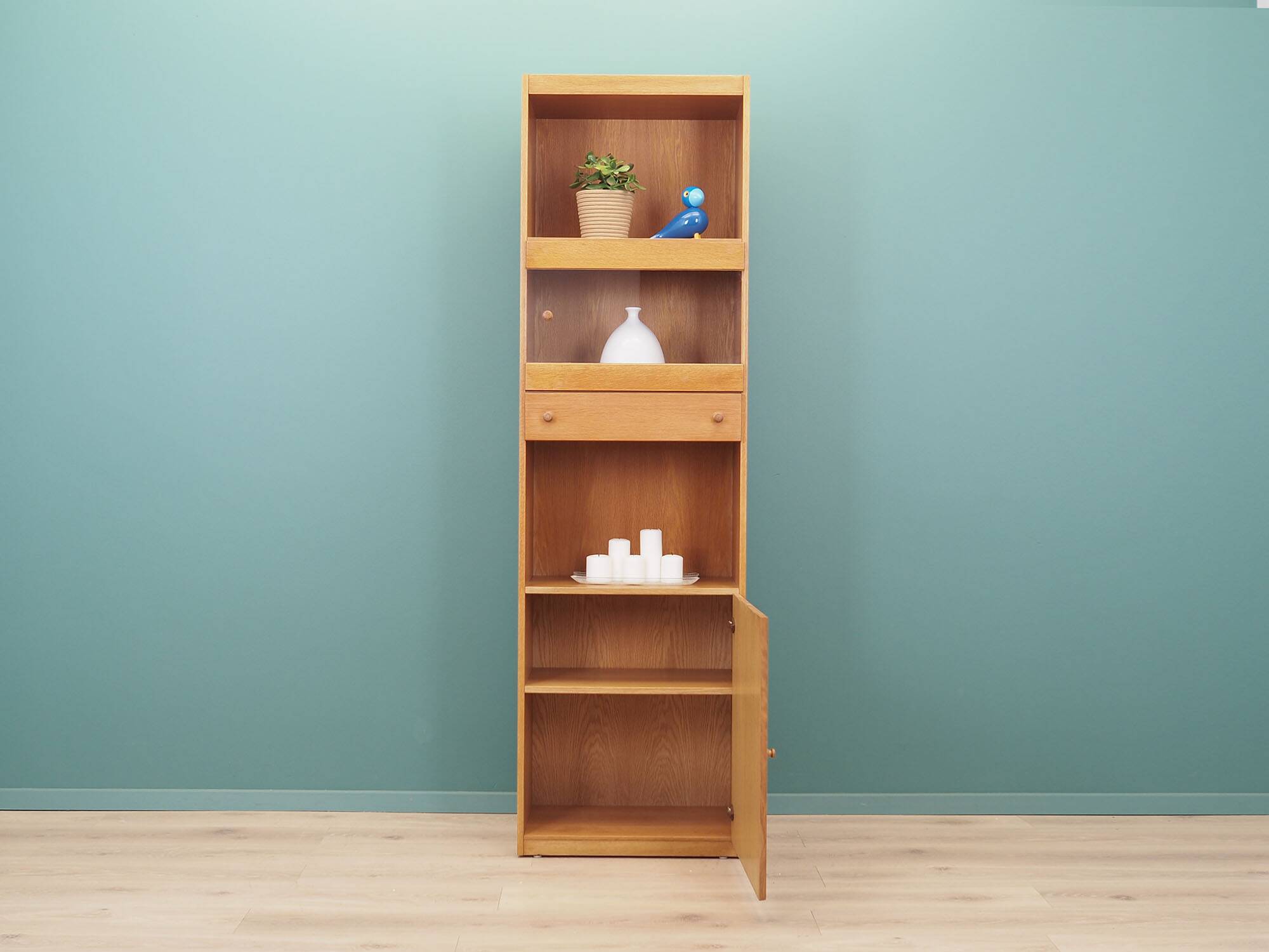 Ash bookcase, Danish design, 1970s, manufacturer: Skovby