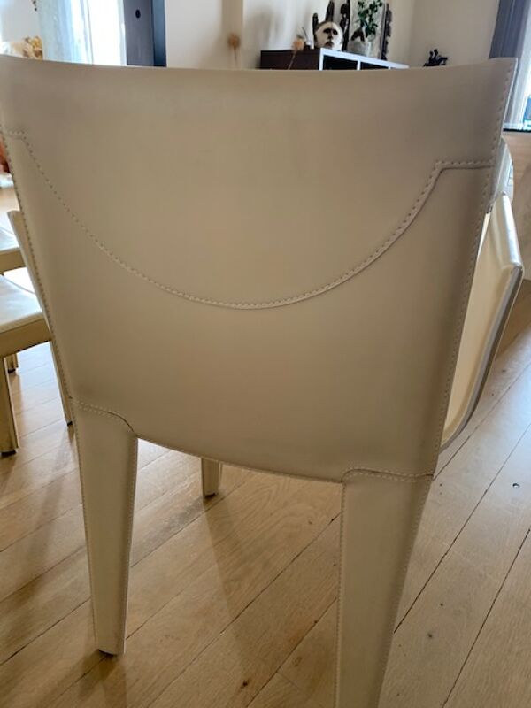 2 fauteuils Et 2 Chaises De Marque Quia En cuir Beige