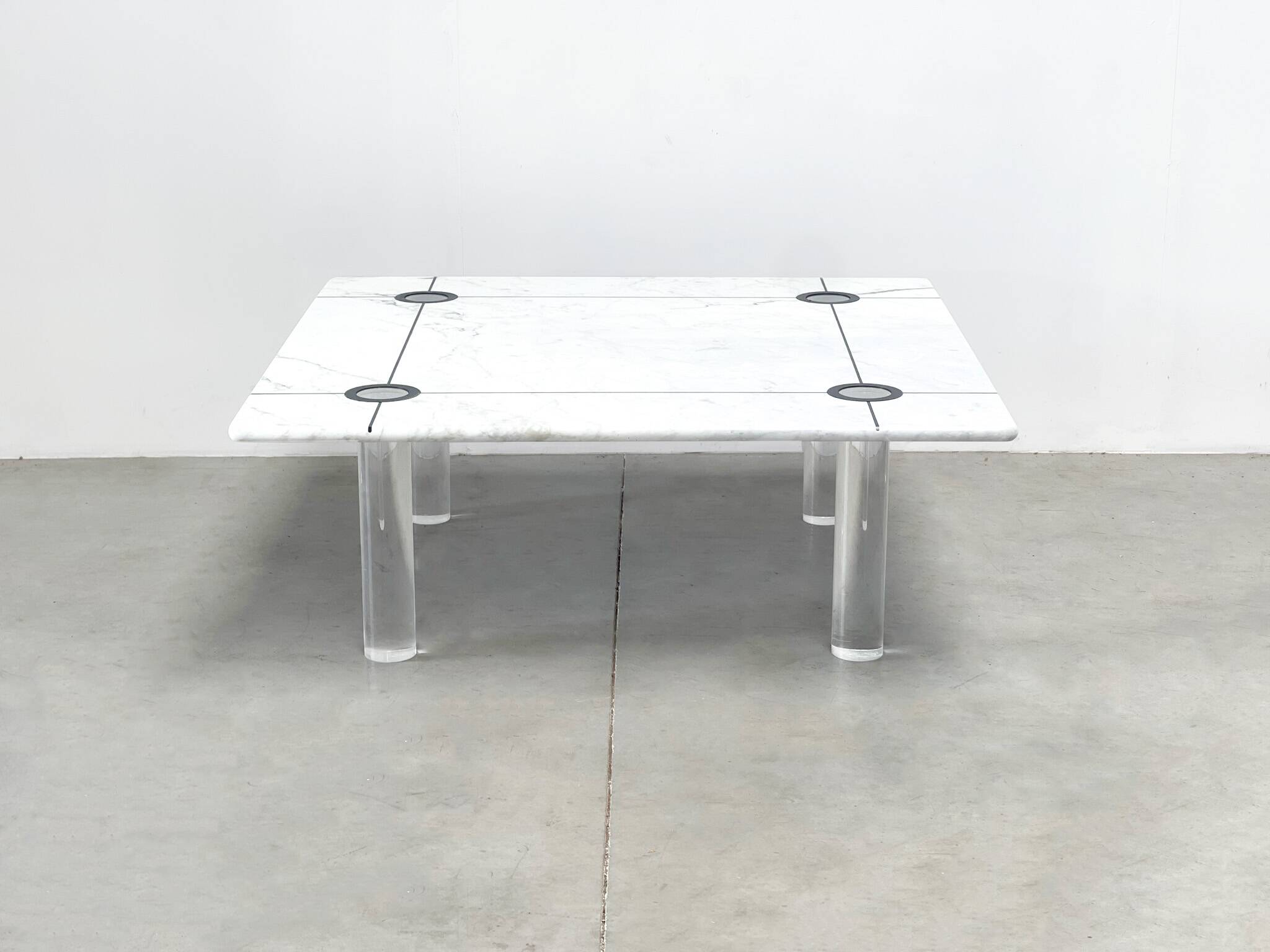 Marble coffee table