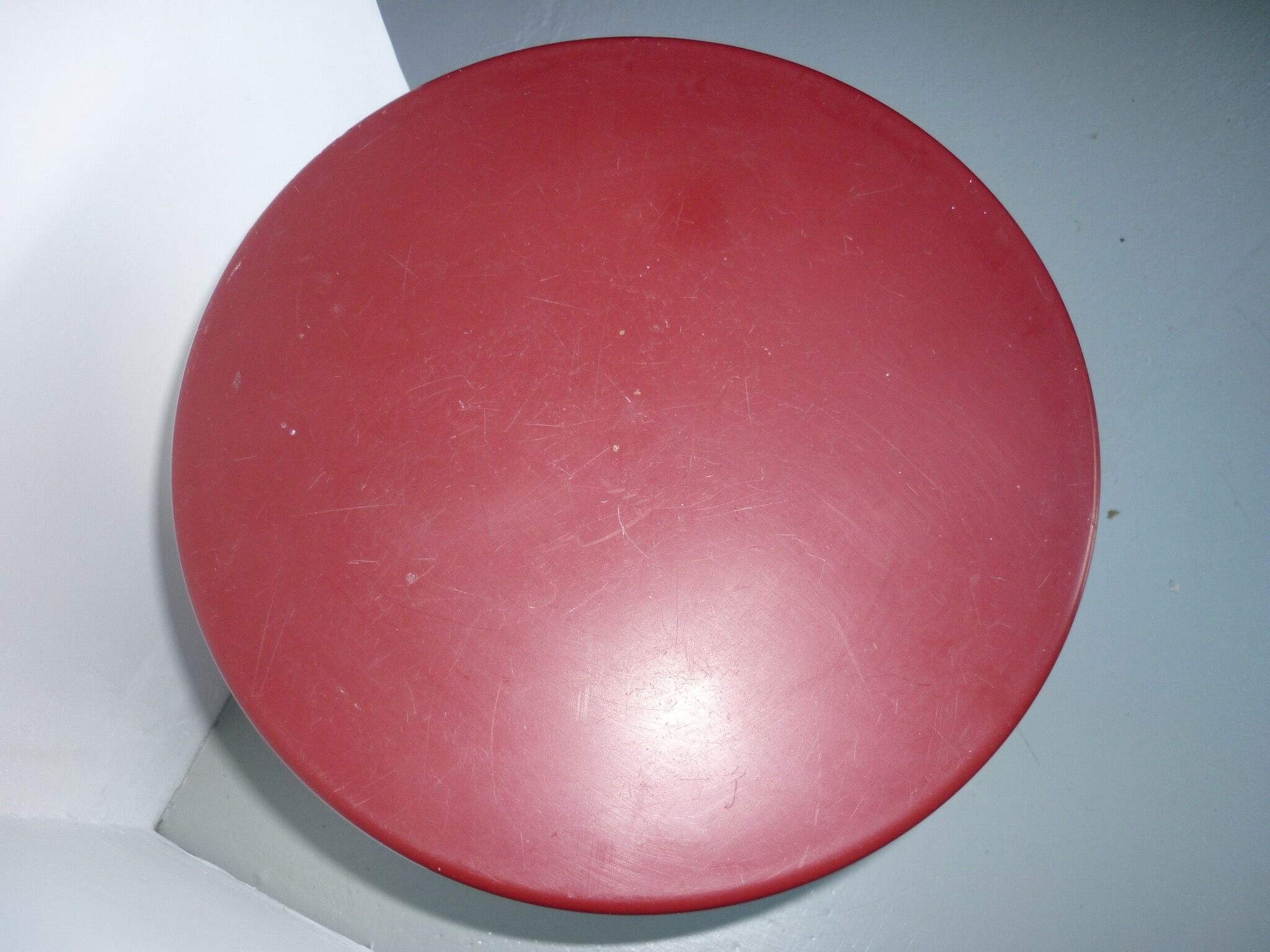 Tam Tam Stamp Garnet Stool