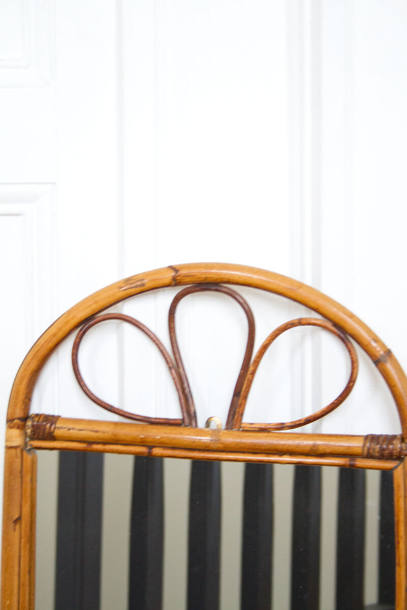 Rattan mirror - 64x39cm
