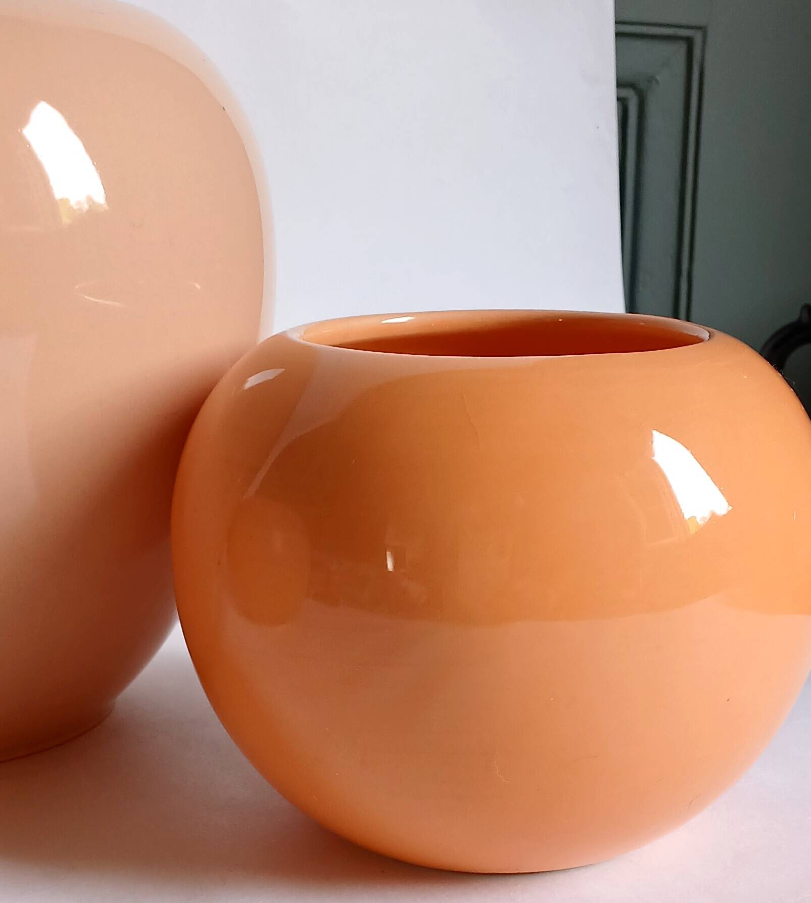 Set de 3 vases boules en céramique émaillée