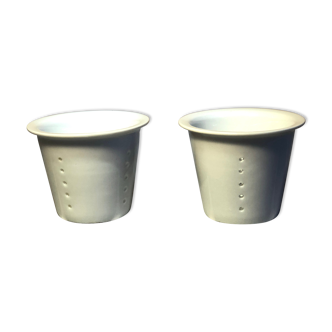 Ceramic filters for herbal tea makers