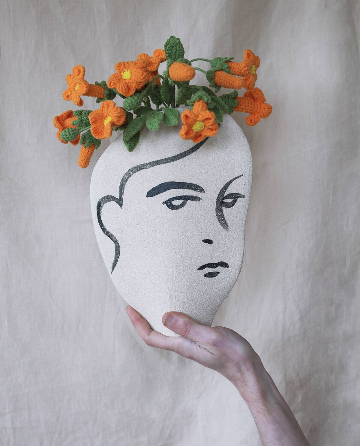 Ceramic Vase 'Frida N°1'