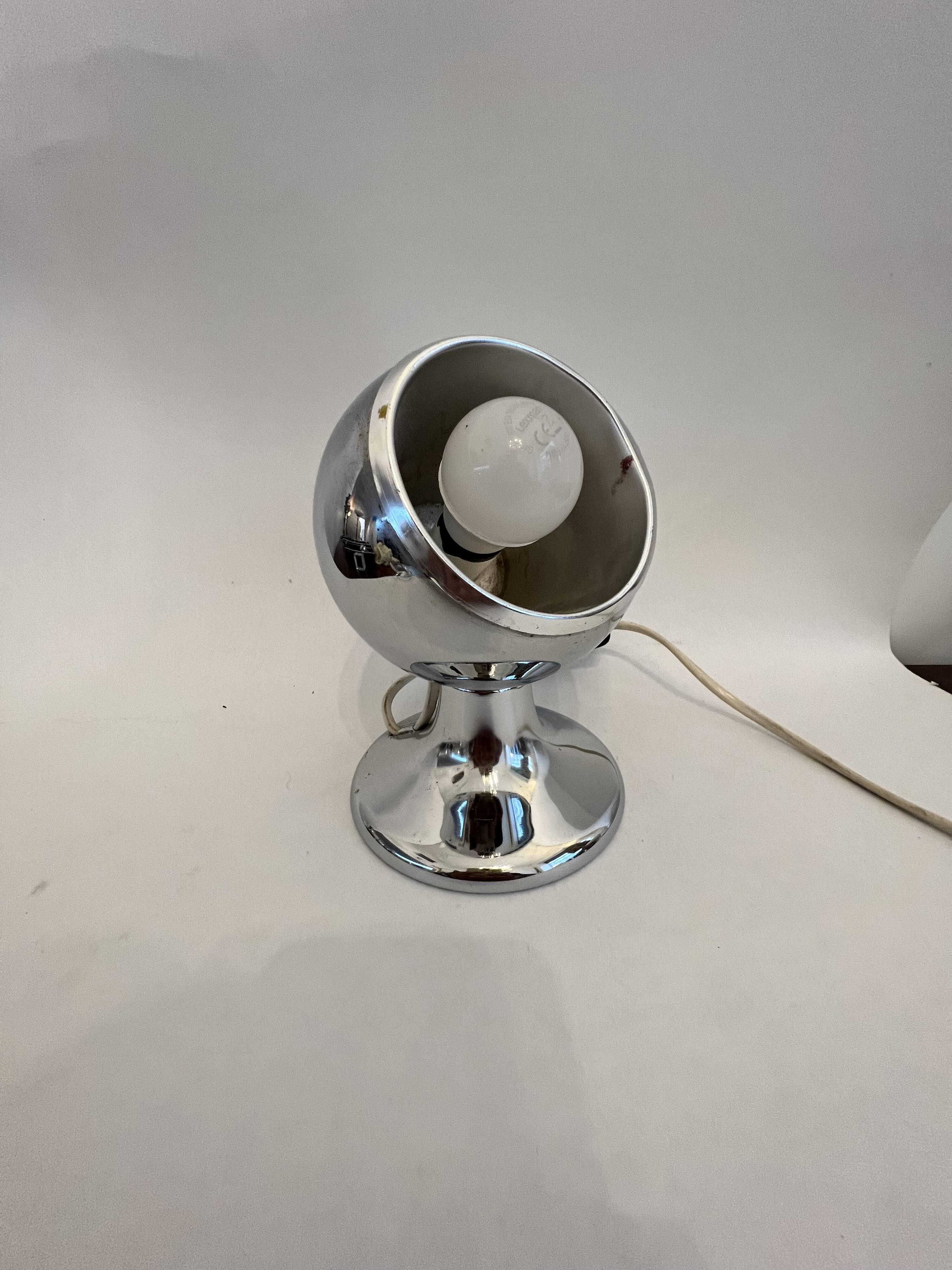 Table lamp design 1970 eyeball.