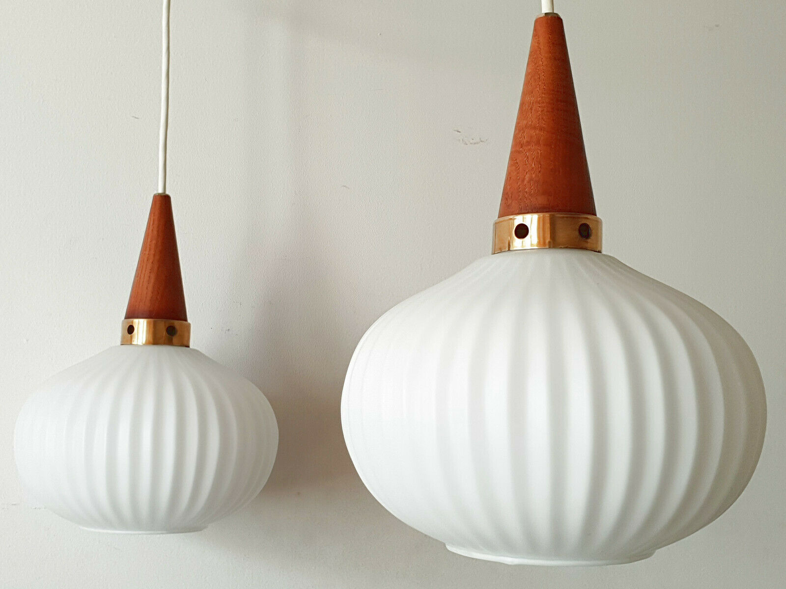 Scandinavian vintage pendant lamp 1960