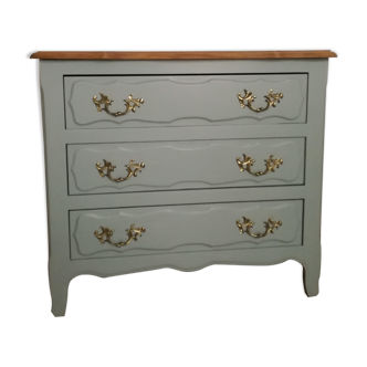 Vintage dresser
