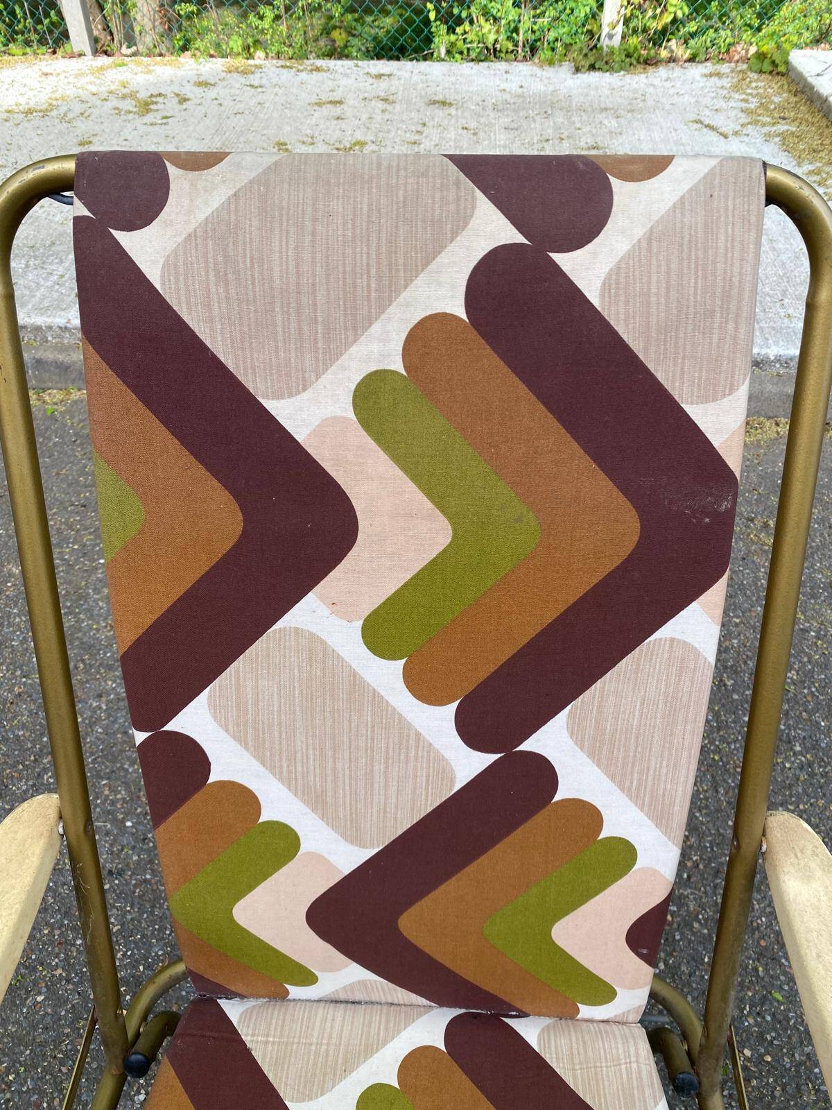 Chaise longue fauteuil pliable Lafuma tissu et acier doré 1970