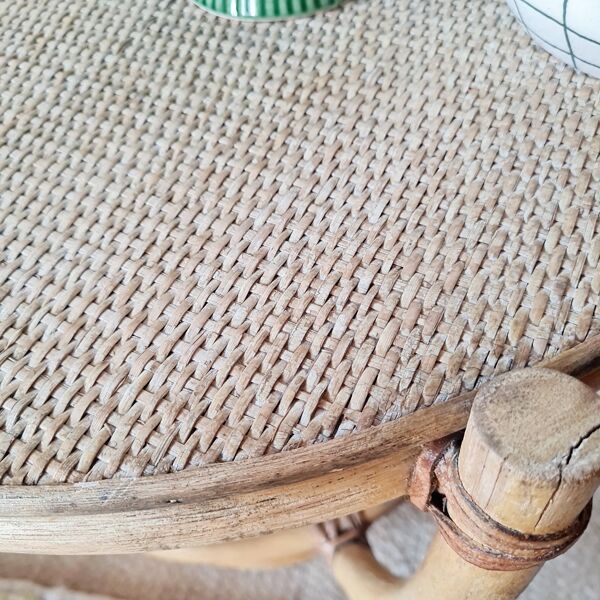 Table d'appoint vintage en rotin à deux plateaux ronds –1960