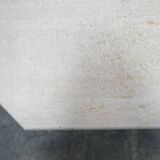 Table basse vintage en travertin