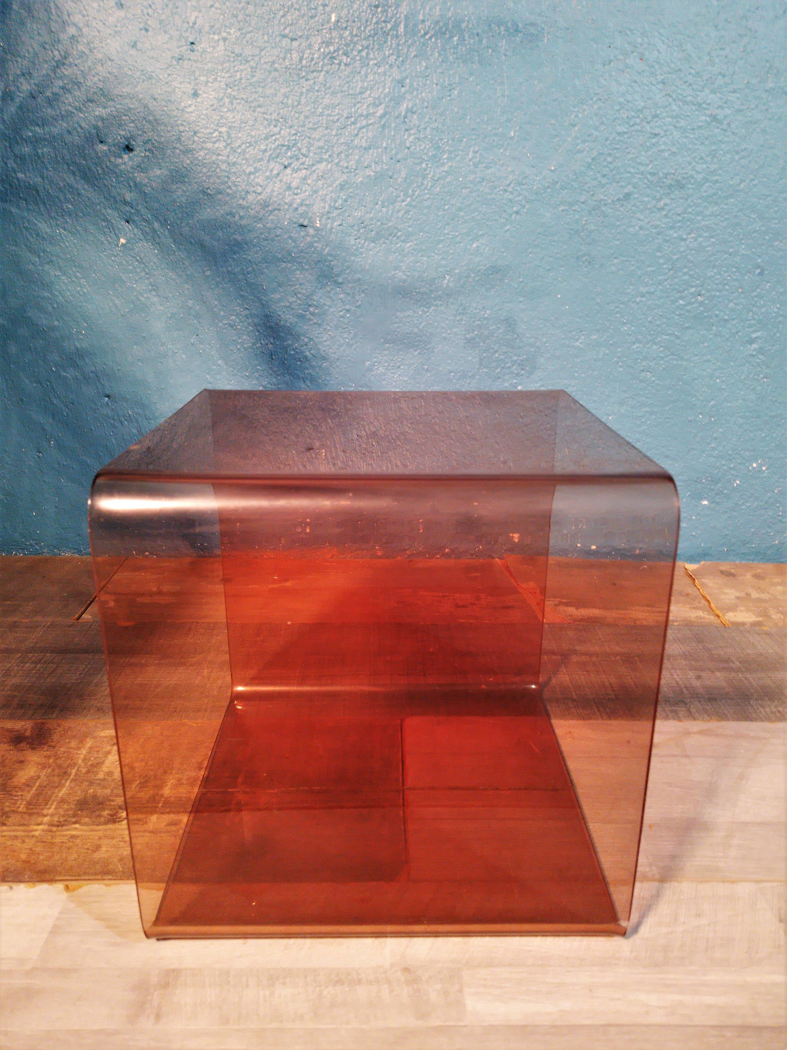Bouts de canapé plexiglass de Michel Dumas 1970