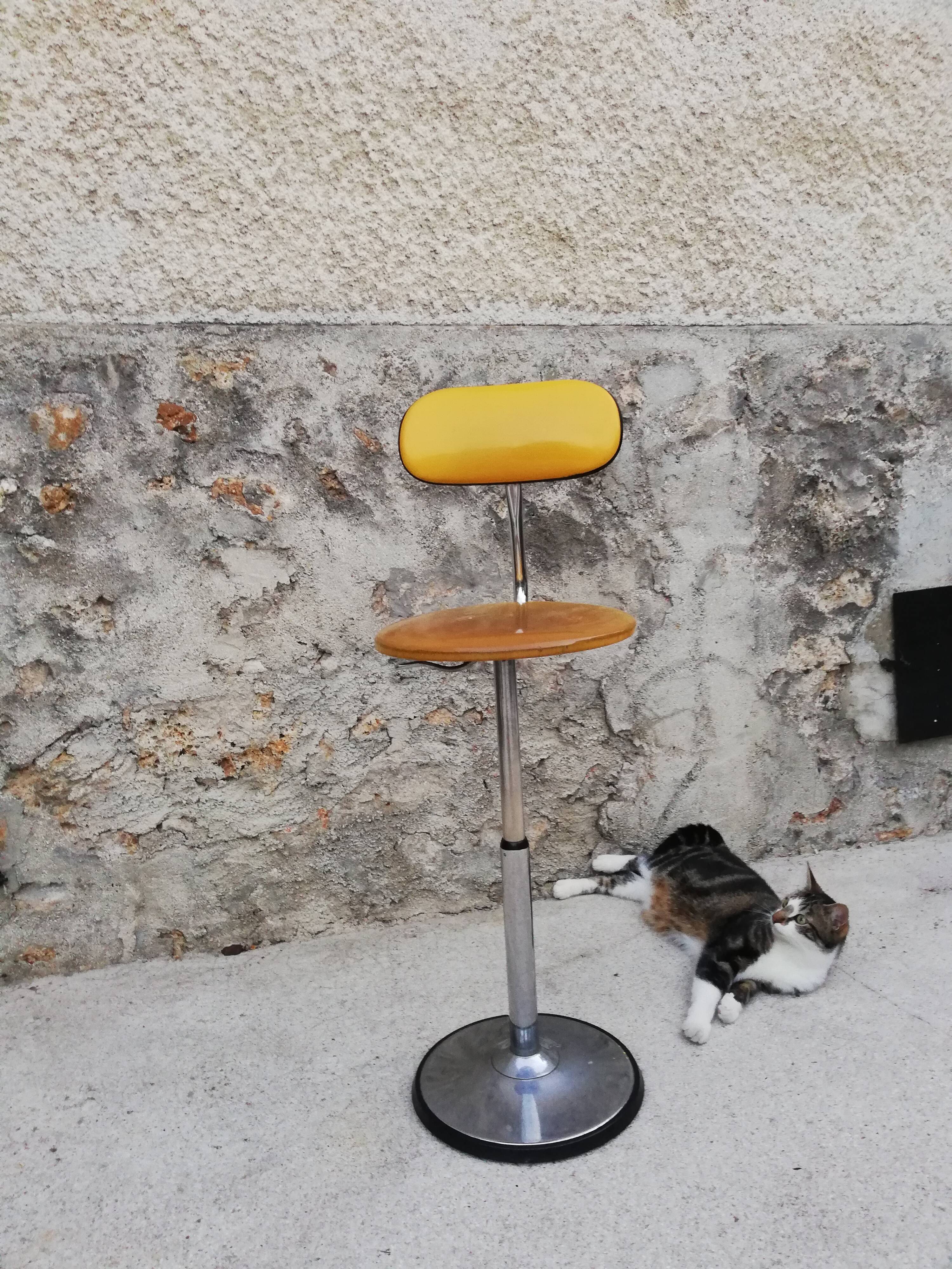 Adjustable seat, yellow, Mirima