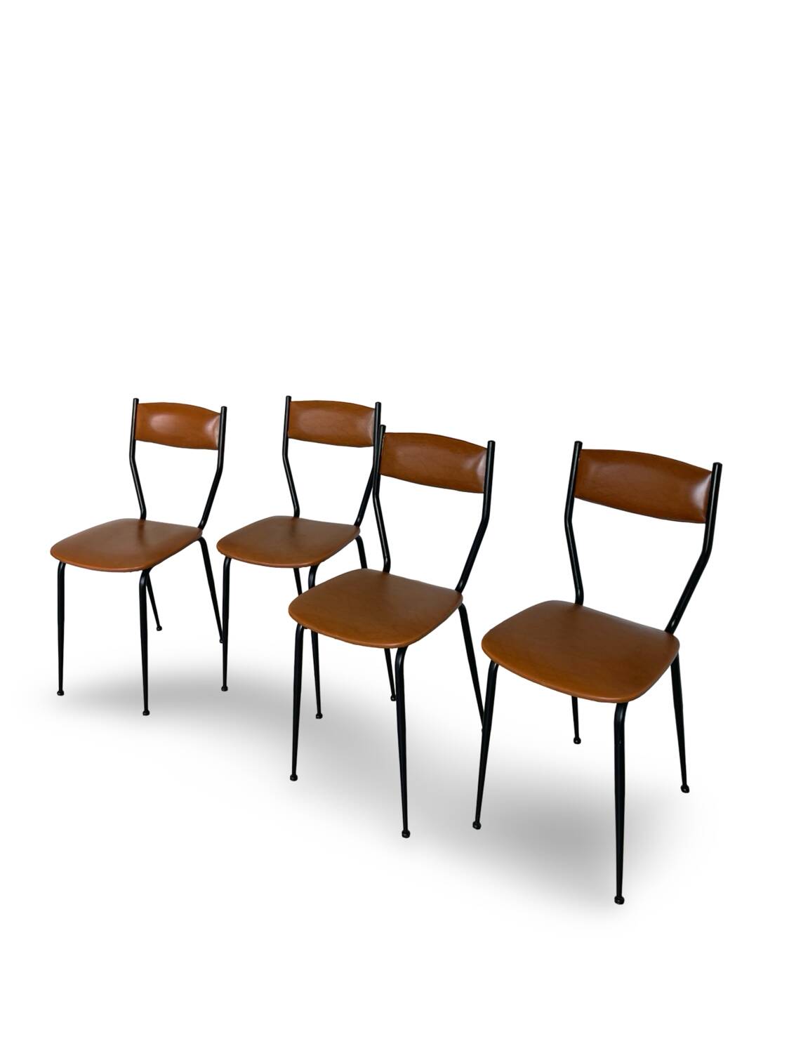 Chaises italiennes du milieu du siècle, années 1960.