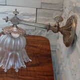 Applique murale en bronze avec tulipe XIXeme