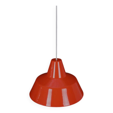 Louis Poulsen / Axel Wedel Madsen “Arbejdspendel” lampe suspendue en émail / design industriel danois / orange