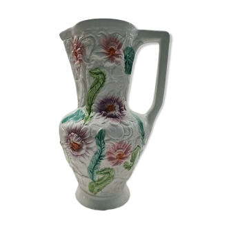 Flowery relief jug