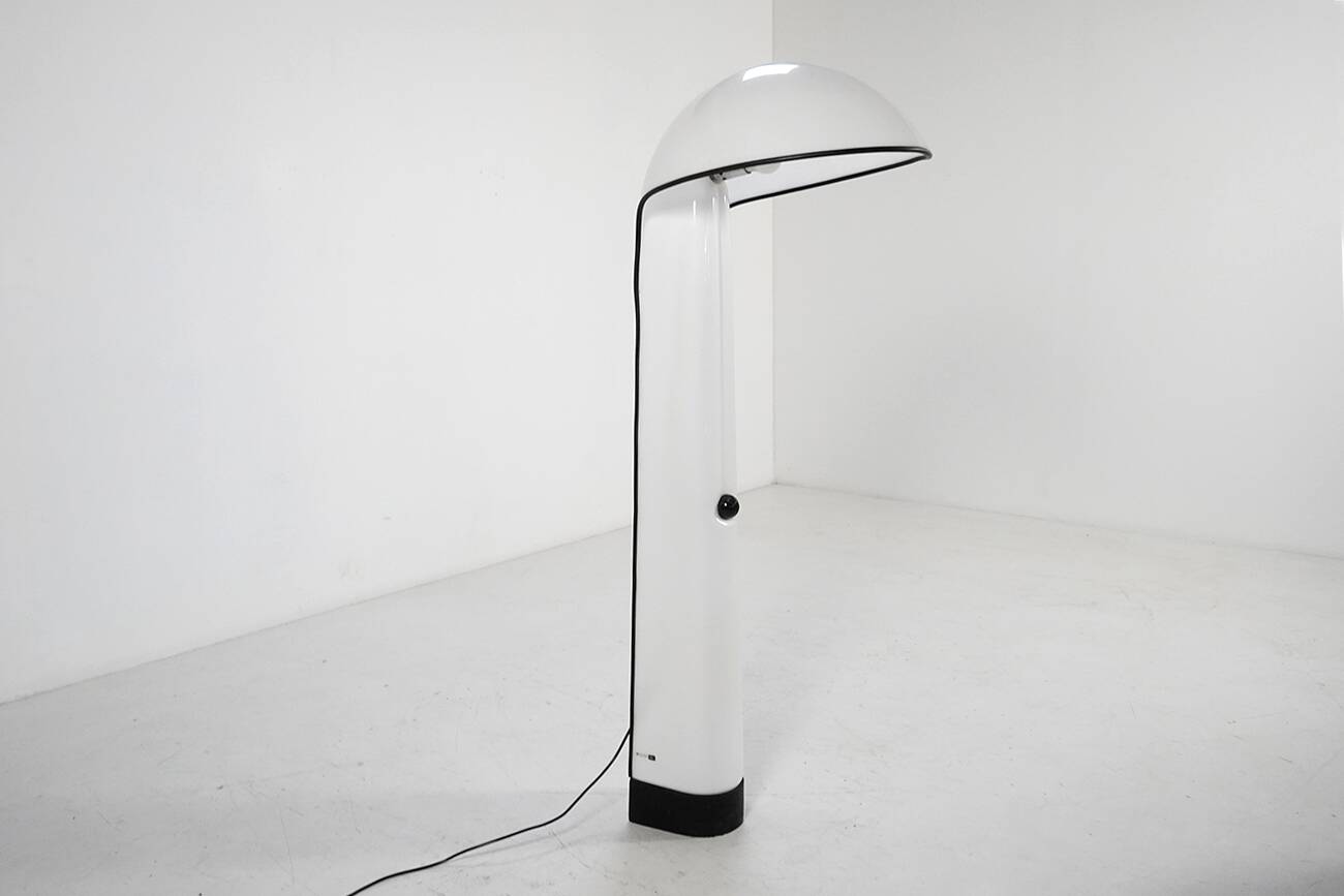 Lampe sur pied Alba par Sergio Brazzoli et Ermanno Lampa pour Harvey Guzzini, années 1970.
