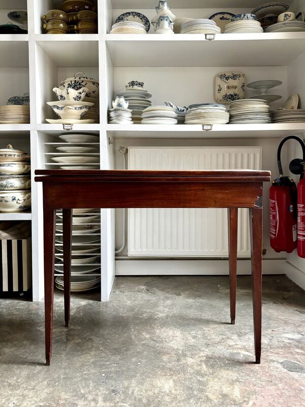 Table pliante, console en bois foncé
