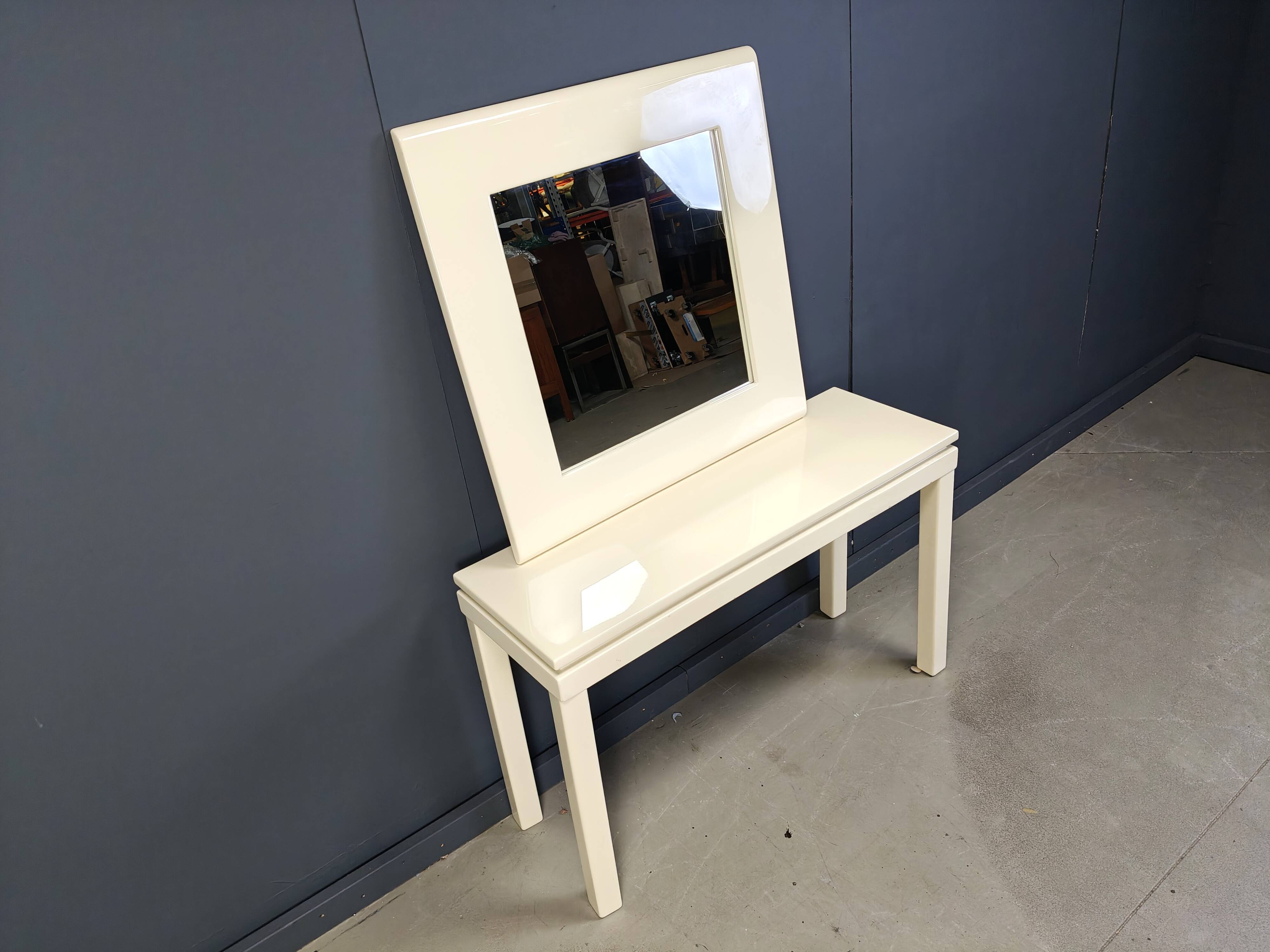 Console française vintage en bois laqué avec miroir, années 1980