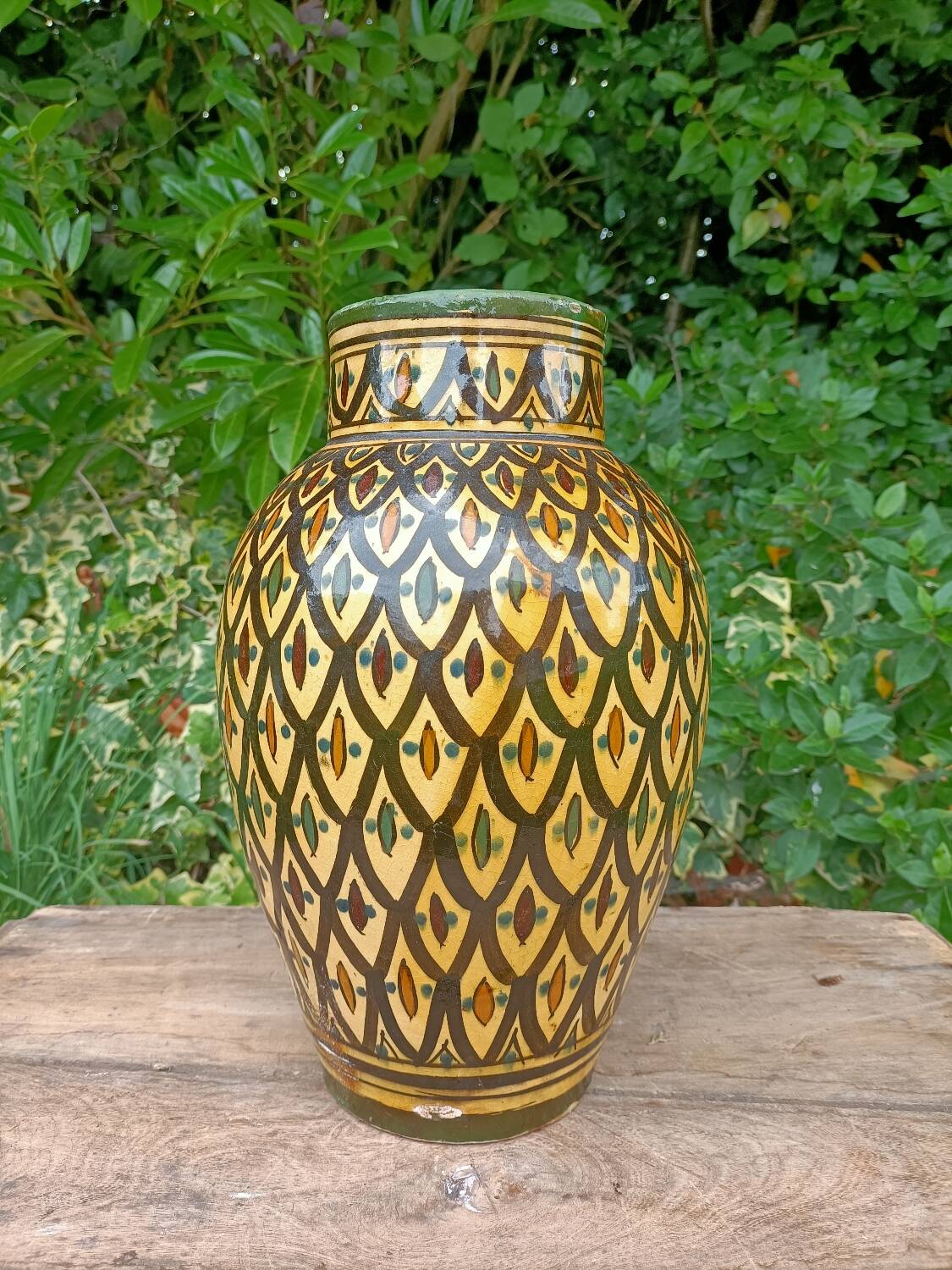 Retro ceramic vase