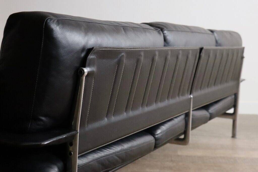 Canapé trois places Diesis en cuir noir par Antonio Citterio pour B&B Italia, années 1970.